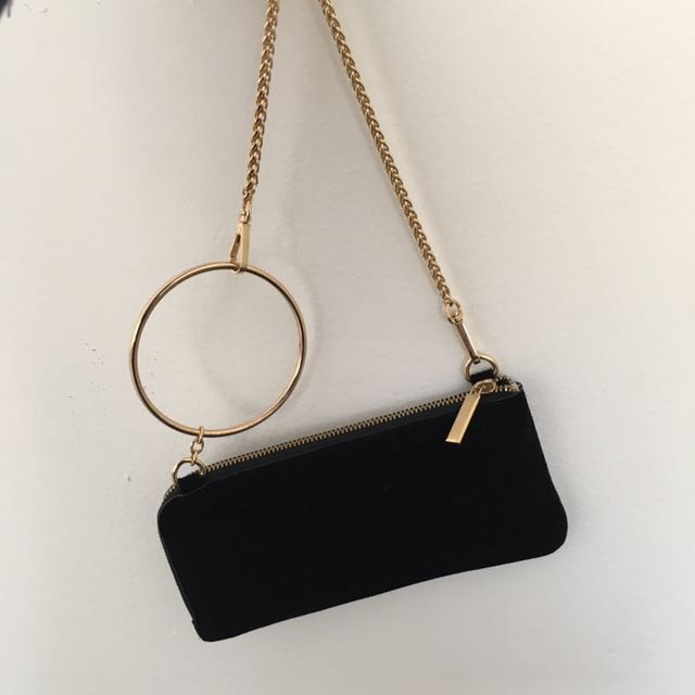black sling purse