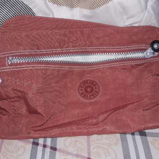 Kipling pouch clutch...