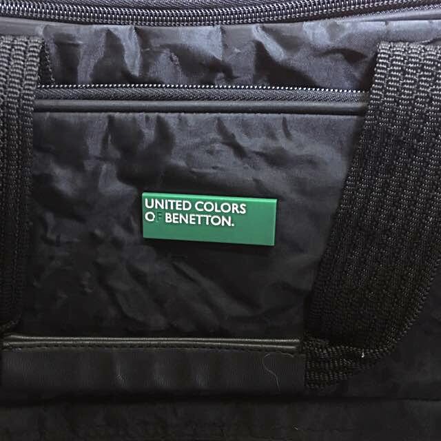 united colors of benetton laptop bags