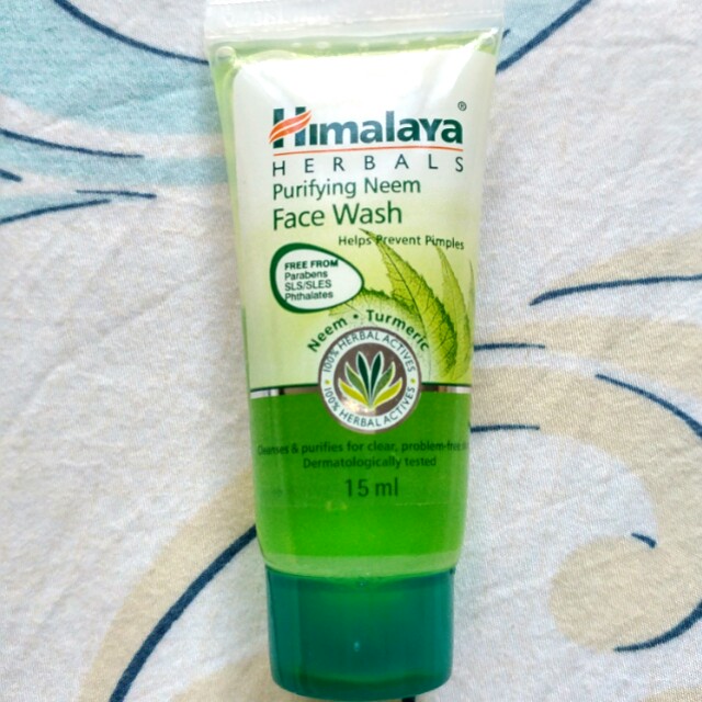 himalaya purifying neem face wash 15ml