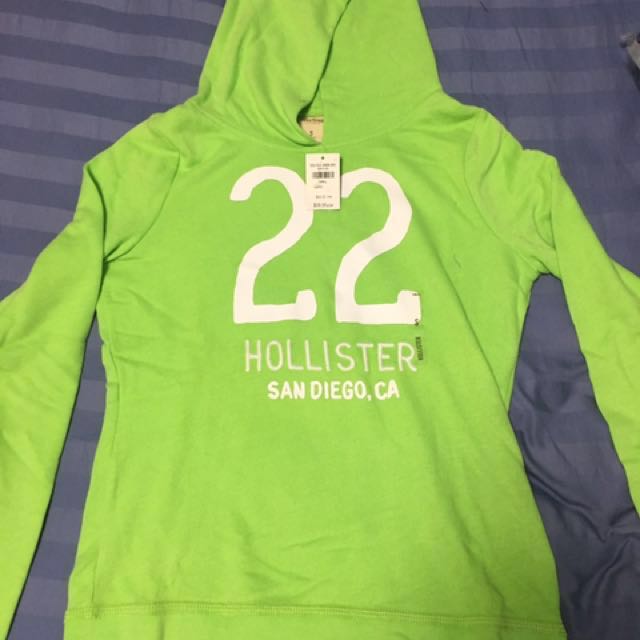 green hollister hoodie