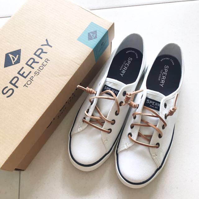 BNIB Authentic Sperry White Pier View 