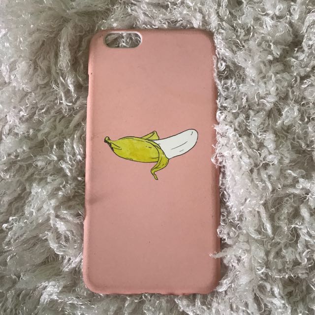 iPhone 6plus case (Category: iPhone 6 Series) located in Manila. Submitted by labella.mnl (Listing ID 130406411, Image 1). Description: In good condition #postforfenty.