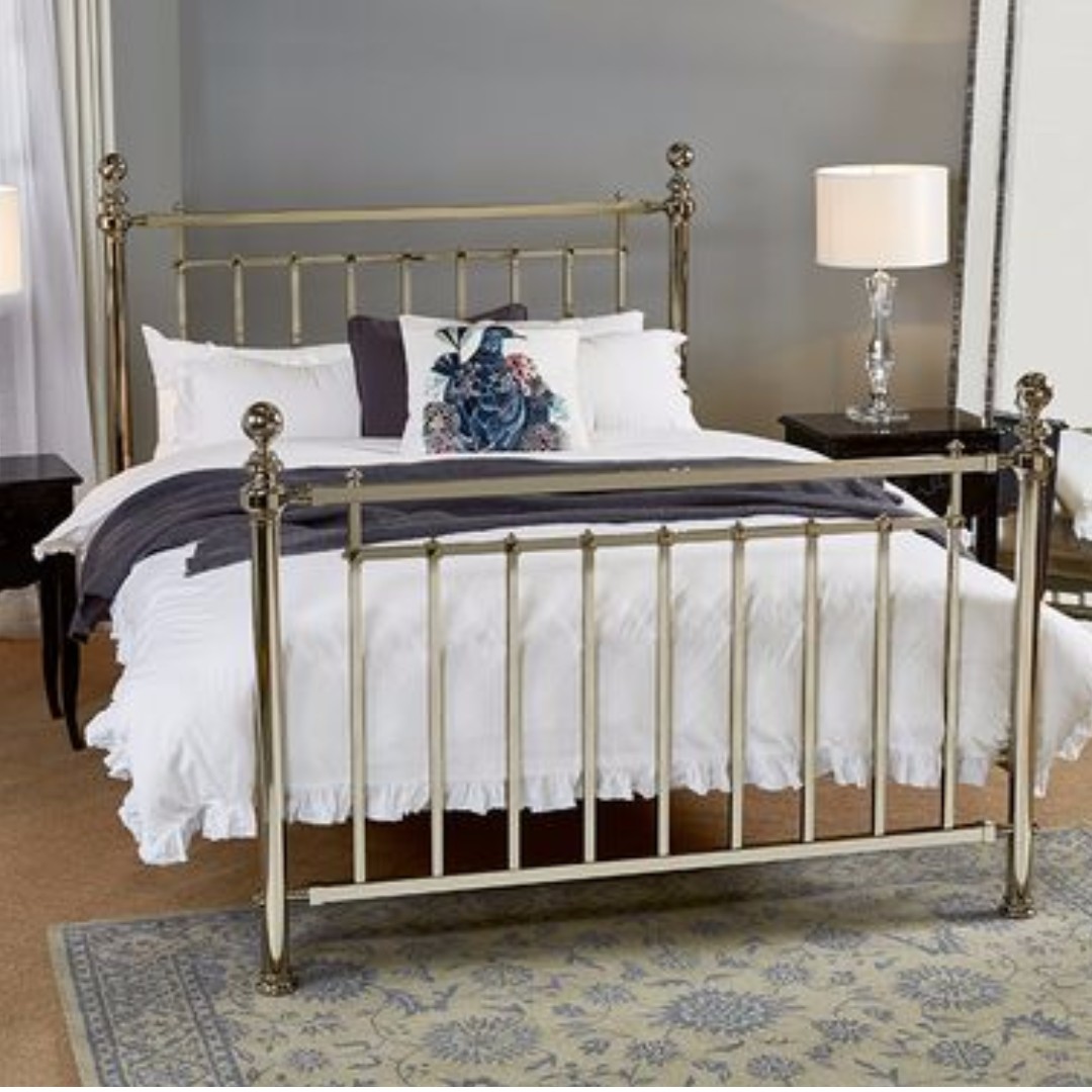 Queen Nickel Plated Bed Silver Home Furniture