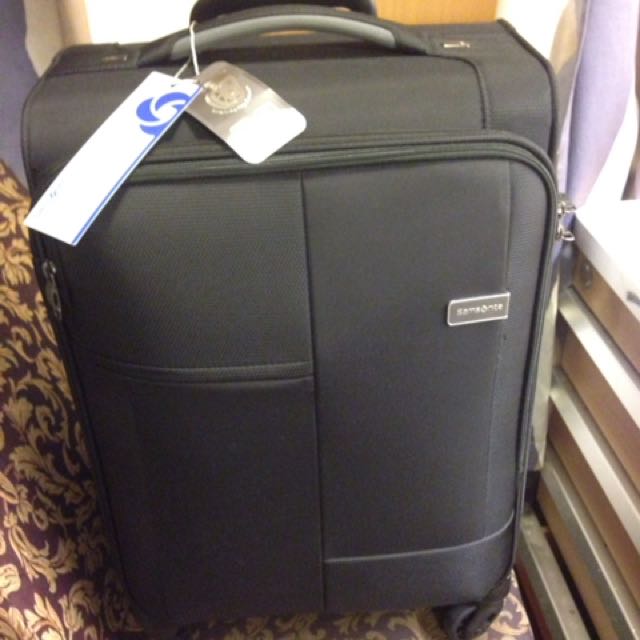 samsonite gurney plaza