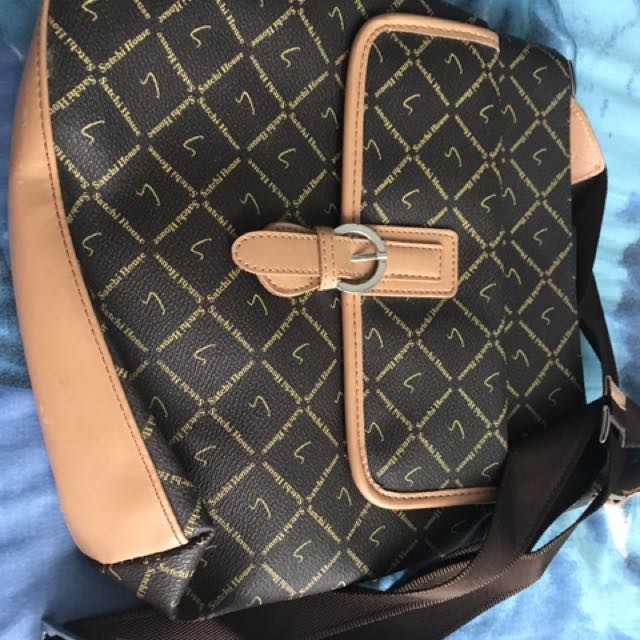 Satchi leather store bags price