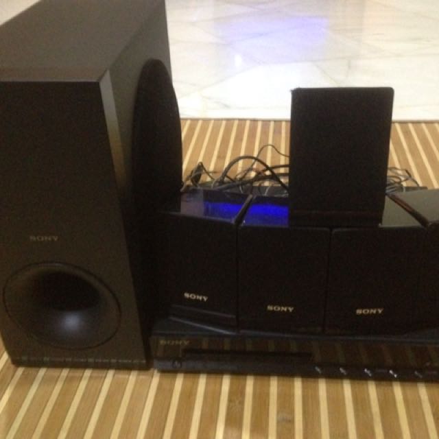 SONY DVD Home Theatre System DAVTZ140, TV & Home Appliances, TV
