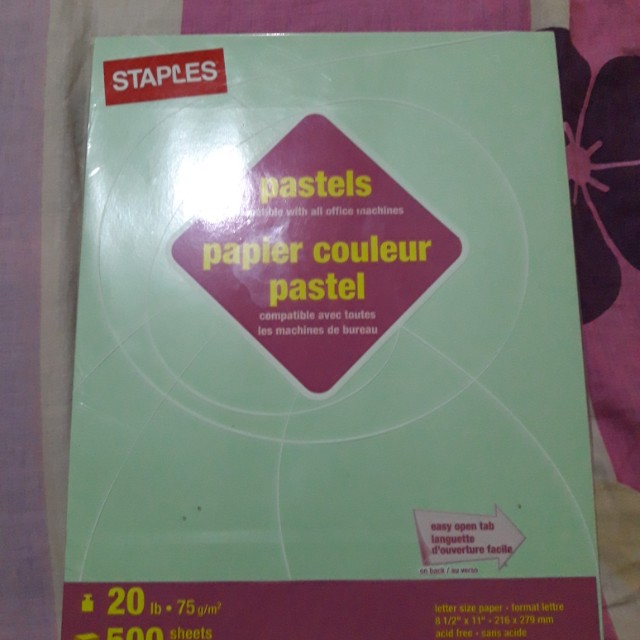 STAPLES PASTEL GREEN PAPER 500 sheets, Hobbies & Toys, Stationary