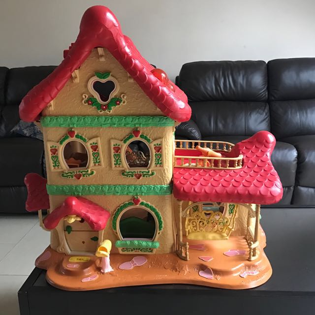 strawberry shortcake berry happy home