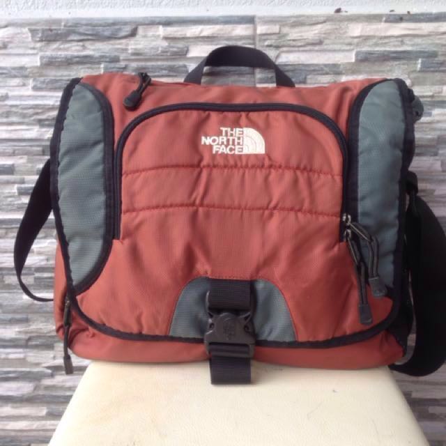 The North Face University Sling Bag 