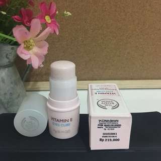The Body Shop Eyes Cube