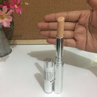 The Body Shop All in one Concealer