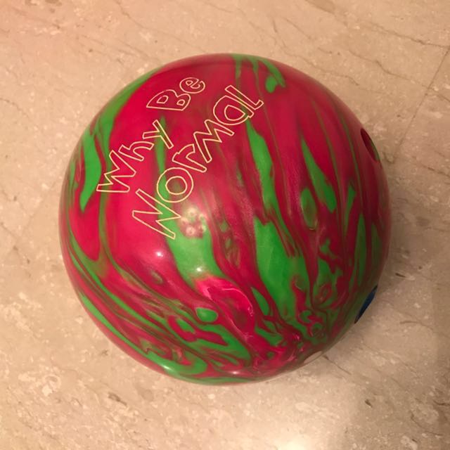 DV8 Outcast Hook Bowling Ball , Sports Equipment, Sports & Games, Billiards & Bowling on Carousell