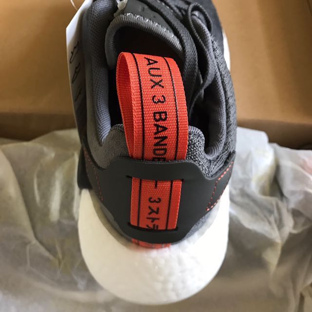 Nmd r2 multicolor shop