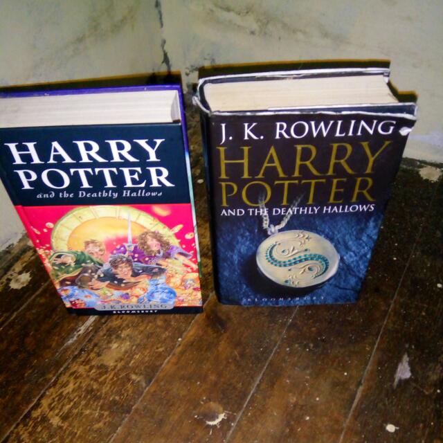 Harry Potter And The Deathly Hallows Jk Rowling Hardbound Both In First Edition Bloomsbury Bloomsbury Adult Edition 530 Each Books Books On Carousell