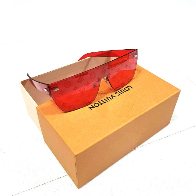 Louis Vuitton x Supreme City Mask Monogram Shield Sunglasses - Red