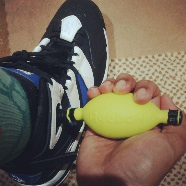 reebok shaq attaq black