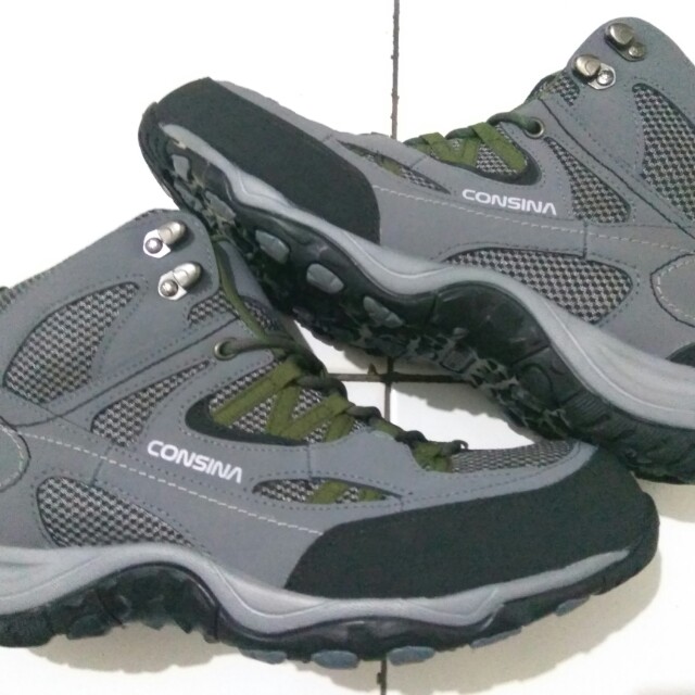 Sepatu Gunung Consina Fave Mid Fesyen Pria Sepatu Di Carousell