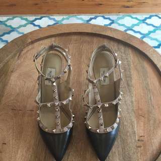 Valentino Rockstud heels...Genuine leather