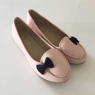 Cute pink shoe