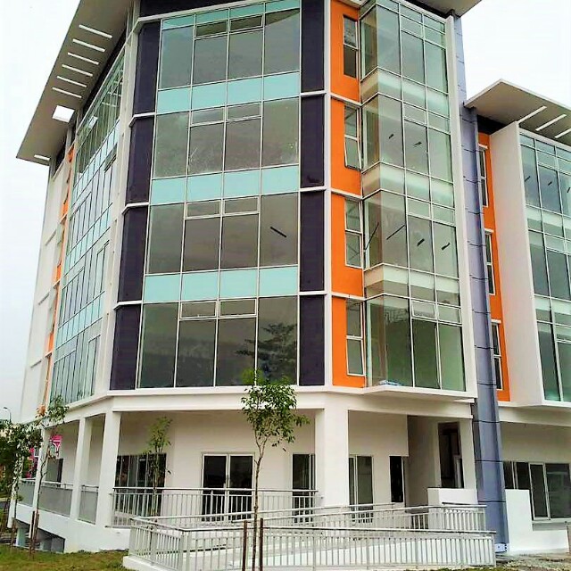 5 Storey Shop Lot Bangi Sentral, Pusat Bdr Baru Bangi 