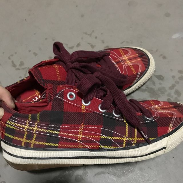 BN AUTHENTIC Puma Tartan Shoes Women s Fashion Footwear Sneakers on Carousell