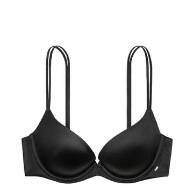 Victoria's Secret Bombshell Plunge bra 32B, Women's Fashion, New  Undergarments & Loungewear on Carousell