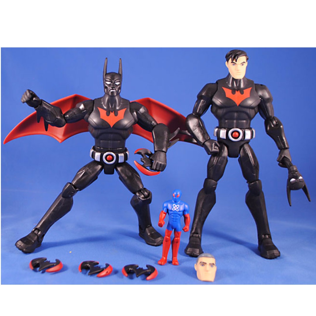 DC Universe Total Heroes Exclusive Action Figure Batman Beyond, Hobbies &  Toys, Toys & Games on Carousell