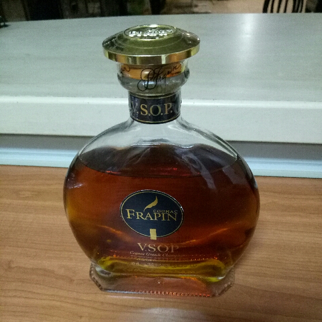 Frapin cognac vsop, Food & Drinks, Alcoholic Beverages on Carousell