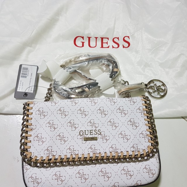 guess small sling bag
