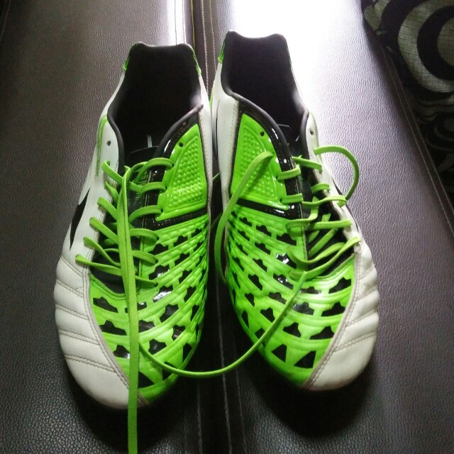 Mizuno wave laser 3 green store