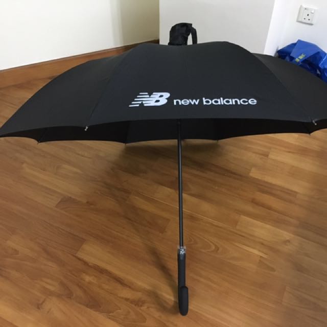 new_balance_umbrella_1507045711_353e8863.jpg