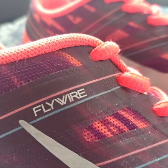 NIKE TRAINING FLYWIRE, Women's Fashion, Footwear, Shoe inserts on Carousell