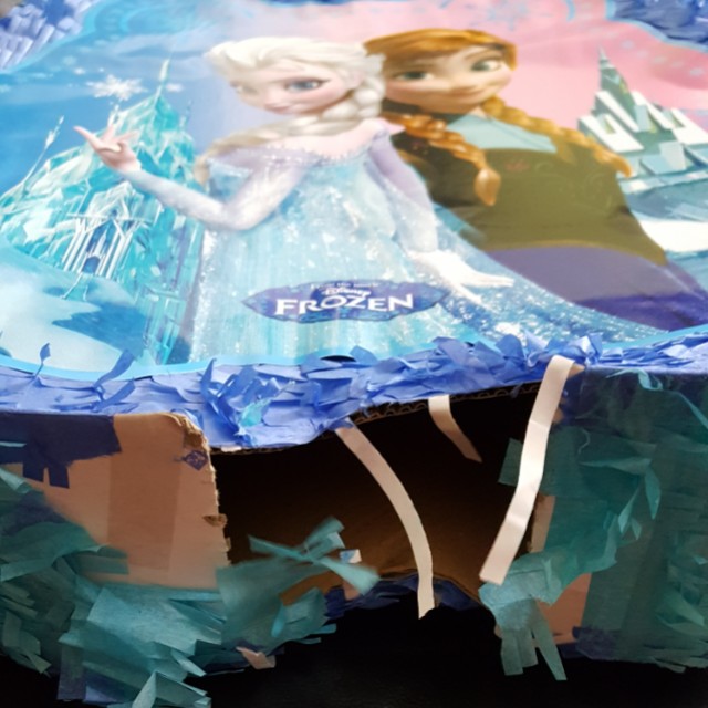Pinata Frozen pull ribbon type, Babies & Kids, Babies & Kids Fashion on  Carousell