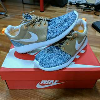 NIKE X LIBERTY ROSHE RUN限量款