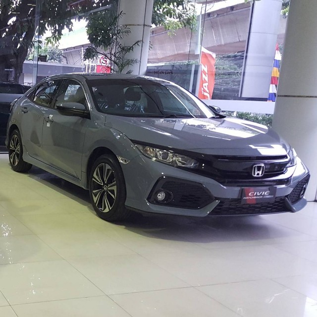 2017 Honda Civic Hatchback 1 5 Turbo Angsuran Ringan Cars Cars