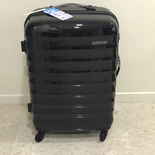 american tourister paralite