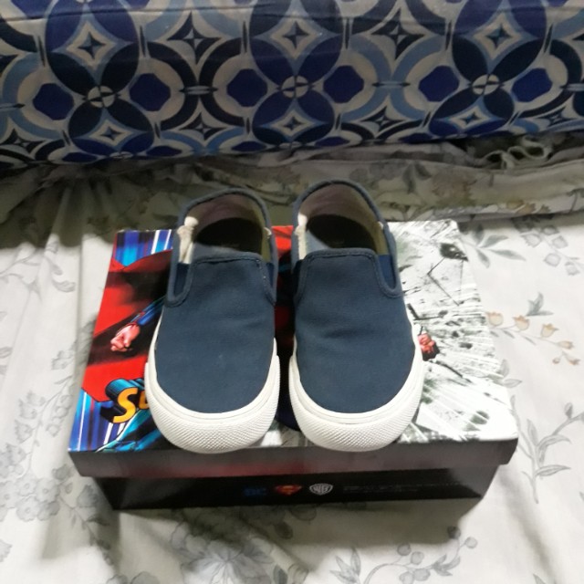 Authentic Lacoste Shoes for Kids (Category: Babies & Kids Fashion) located in Calamba. Submitted by mel013 (Listing ID 130955022, Image 1). Description: Selling my baby authentic lacoste shoes Fits 2-3yrs old baby Excellent used condition RFS: Outgrown.