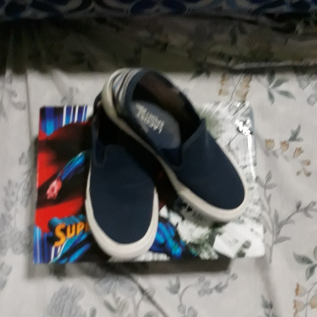 Authentic Lacoste Shoes for Kids (Category: Babies & Kids Fashion) located in Calamba. Submitted by mel013 (Listing ID 130955022, Image 2). Description: Selling my baby authentic lacoste shoes Fits 2-3yrs old baby Excellent used condition RFS: Outgrown.