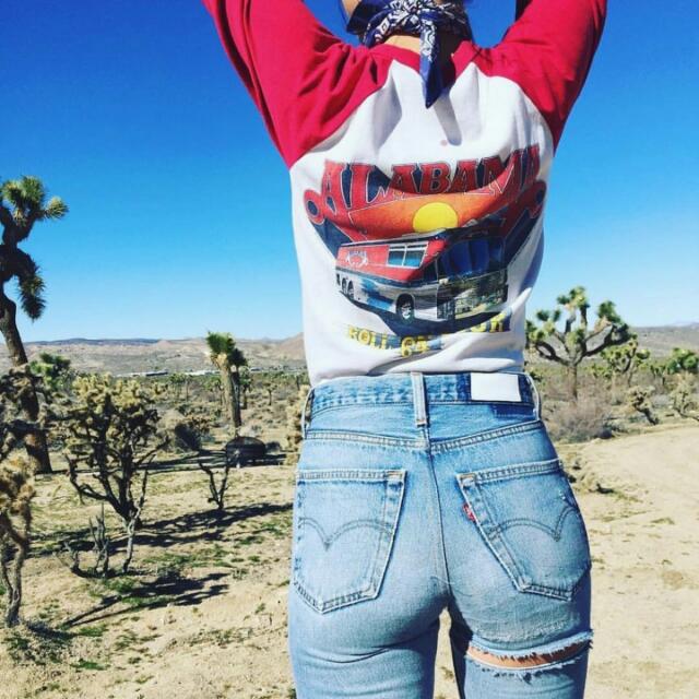 but slit jeans