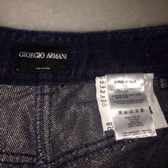 Giorgio Armani Black Label Ladies Jeans Size 26... Made In Italy.. New  Without Tag, Women's Fashion, Bottoms, Jeans & Leggings on Carousell
