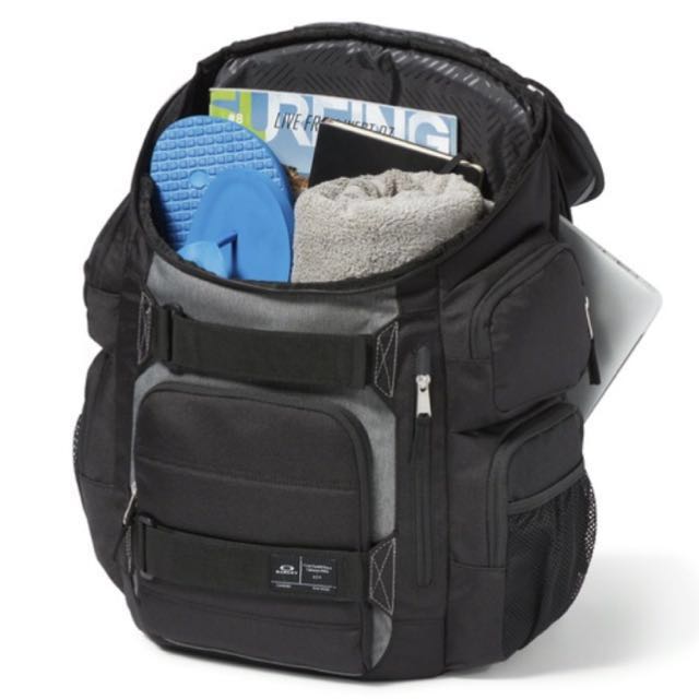 Oakley Backpack Enduro 30L 2.0 Blackout. New and Authentic, Men's