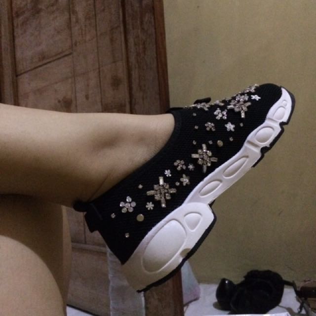 Sepatu Dior Semi Premium Fesyen Wanita Sepatu Di Carousell