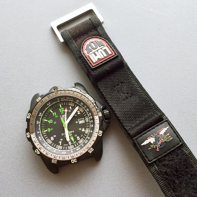 Luminox 8830 deals