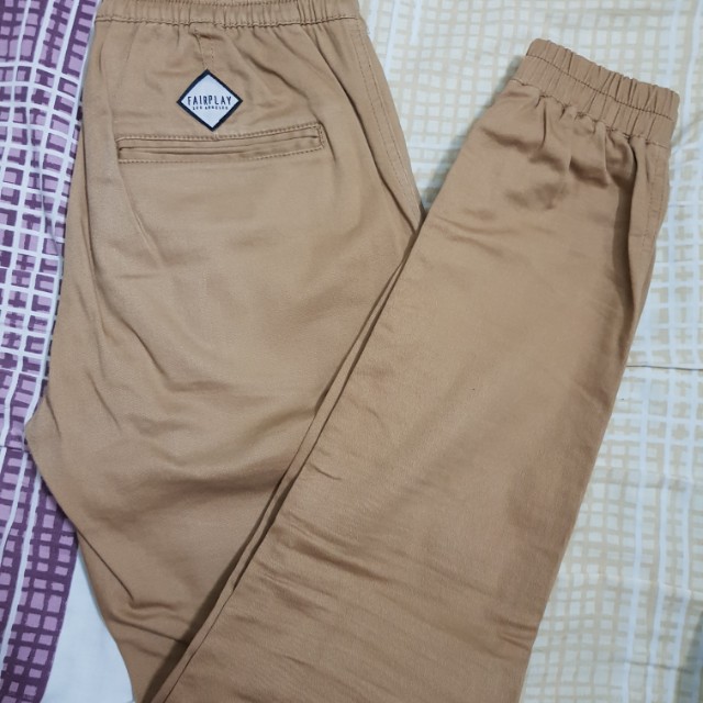 tan jogger