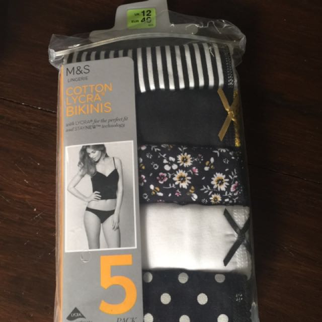 Mark's & Spencer knickers cotton lycra bikinis, Women's Fashion, New