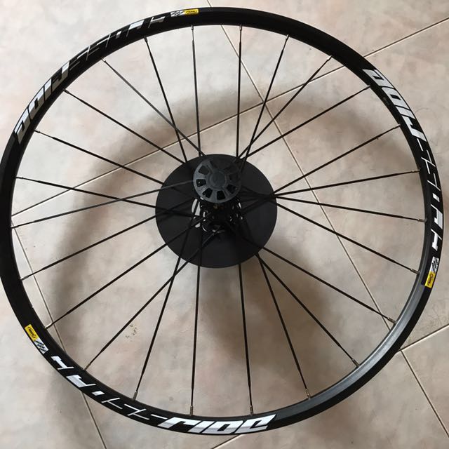 wees stil Inconsistent Patois Mavic crossride 29"/700c mtb rear wheelset only., Sports Equipment,  Bicycles & Parts, Bicycles on Carousell