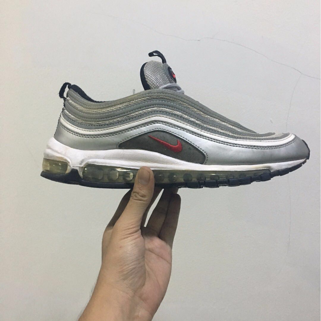 NIKE AIR MAX '97 (OG COLOURWAY), Preloved Fesyen Pria, Sepatu di ... Beranda · Preloved Fesyen Pria · Sepatu. photo photo ...