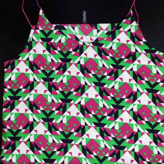 Aztec Camisole Top (Category: Sleeveless) located in Manila. Submitted by declutterrific (Listing ID 131322759, Image 1). Description: 10/10 Good as new No flaws Size: can fit from xs to s frame RFS: De-cluttering Meet Ups: All Lrt 1 & 2 stations, Sm North Trinoma, Centris, Cubao, Monumento, Sm Valenzuela and Mrt 1 stations. (Handling fee must be shouldered by the buyer) Delivery: (shipping fee must be shouldered by the buyer).