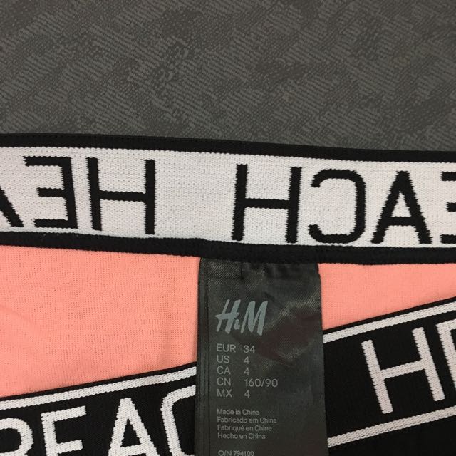 H&M Bikini/Swimsuit Bottoms (Category: Bikinis & Swimsuits) located in Taguig. Submitted by alphaj31 (Listing ID 131251486, Image 3). Description: .